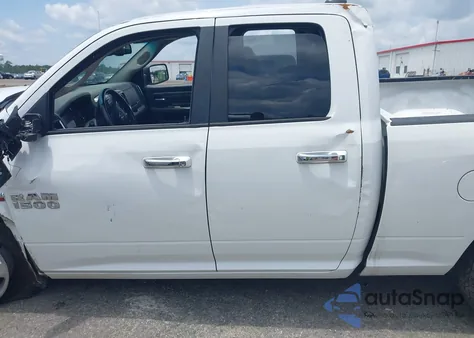 2018 Ram 1500 Big Horn 4X4 6'4 Box/Harvest 4X4 6'4 Box/Lone Star 4X4 6'4 Box from USA, damaged, VIN 1C6RR7GT6JS106952